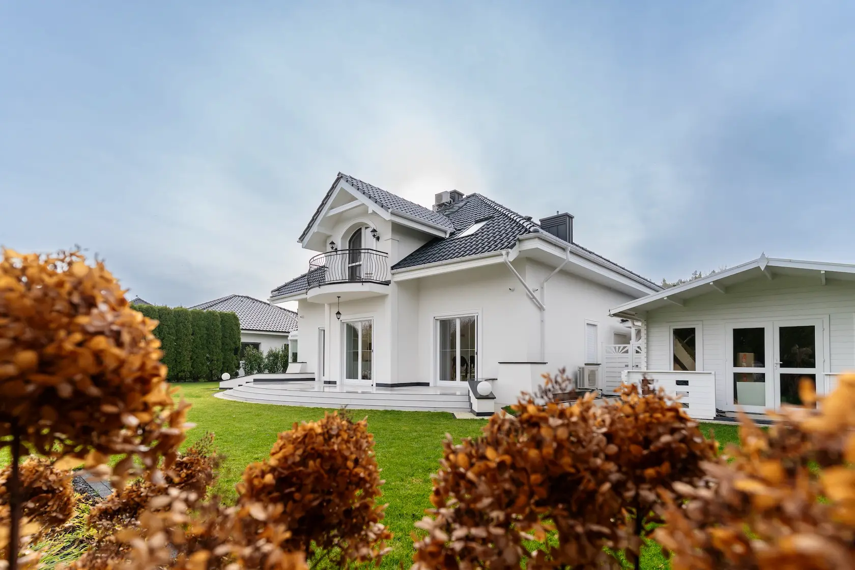 Elewacja domu w Szczytnikach — realizacja Alles